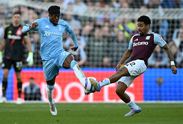 一同享受斯 一同享受斯